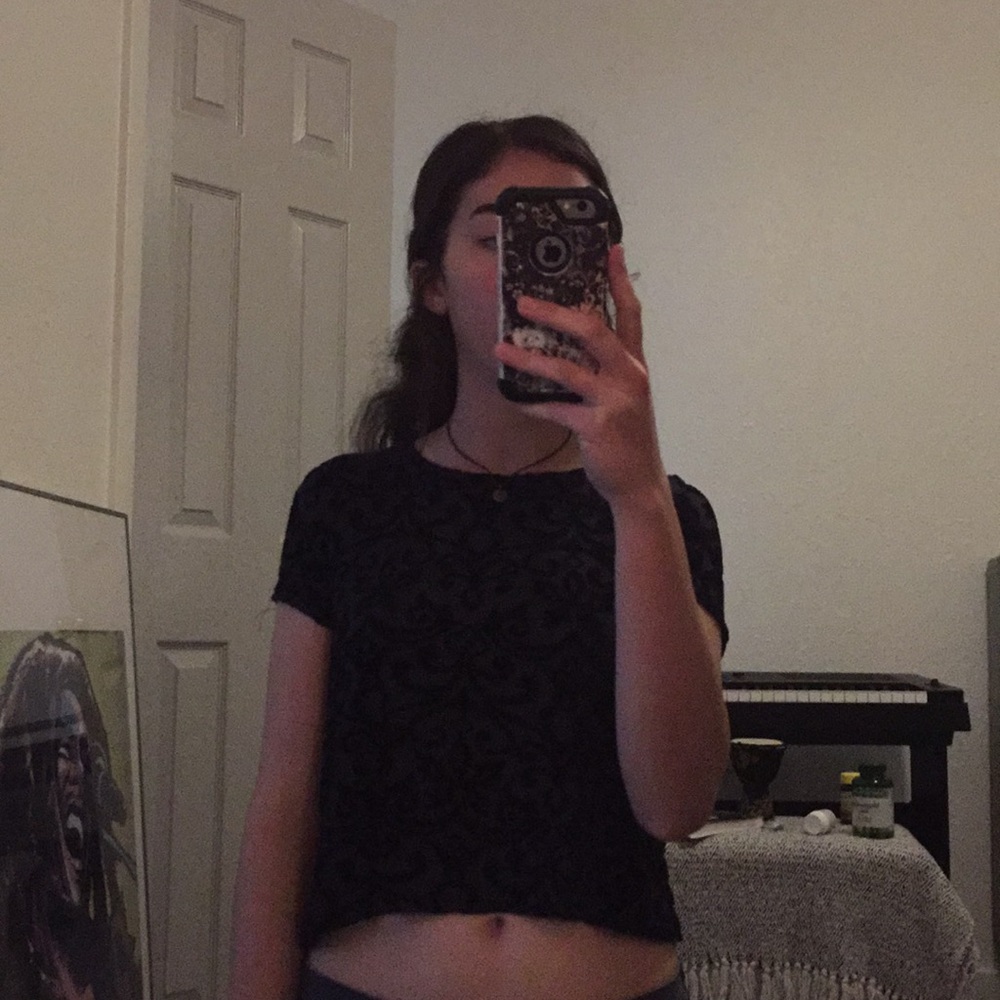 Velvet Crop
